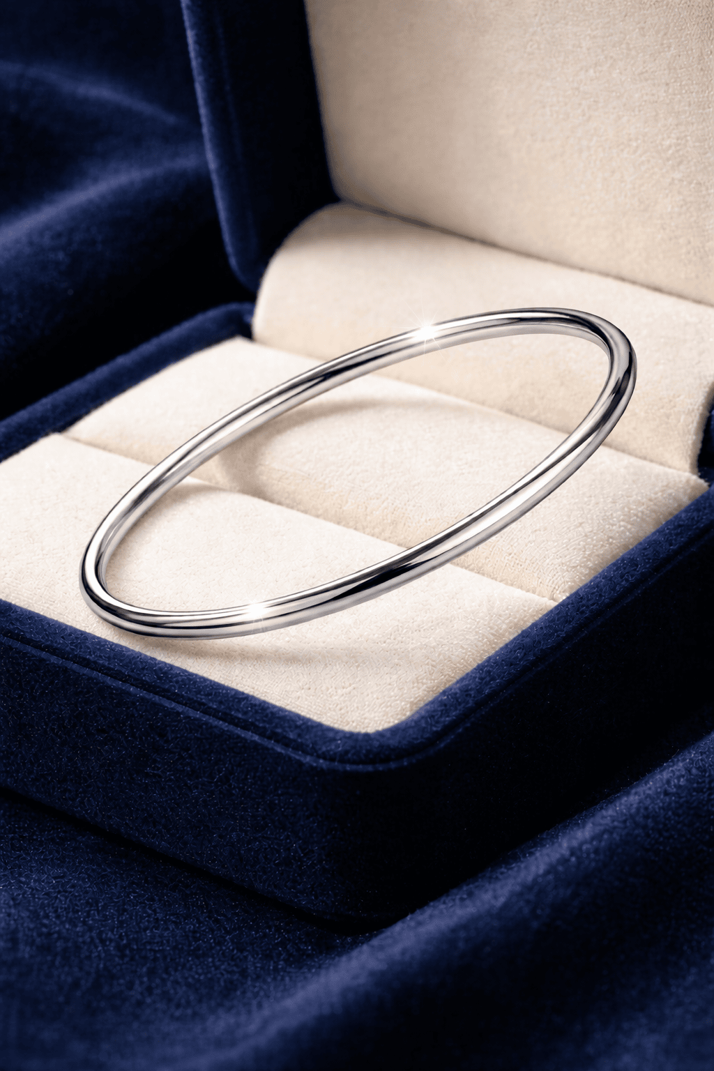 Celeste Silver Bangle