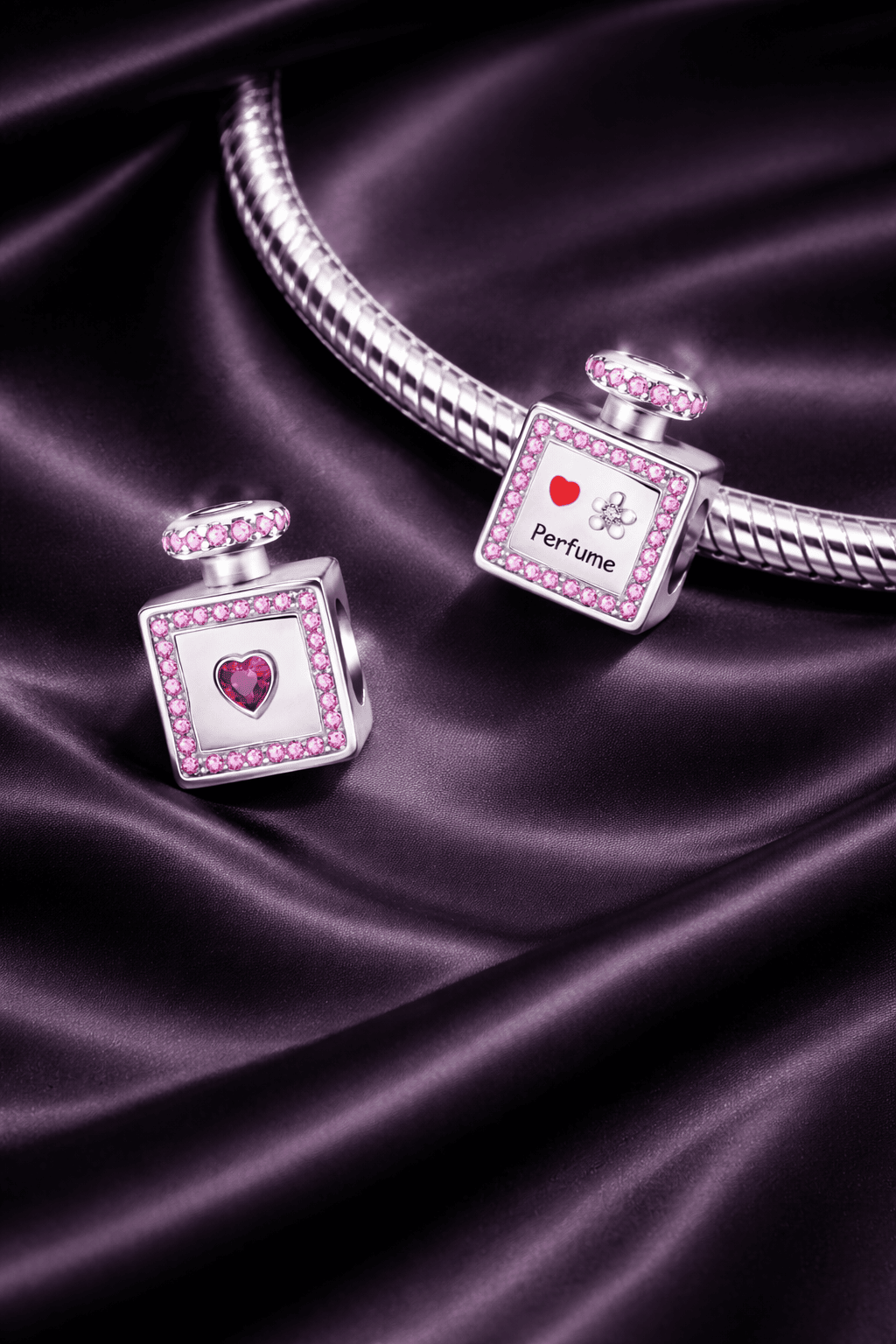 "I ❤️ Perfume” Charm